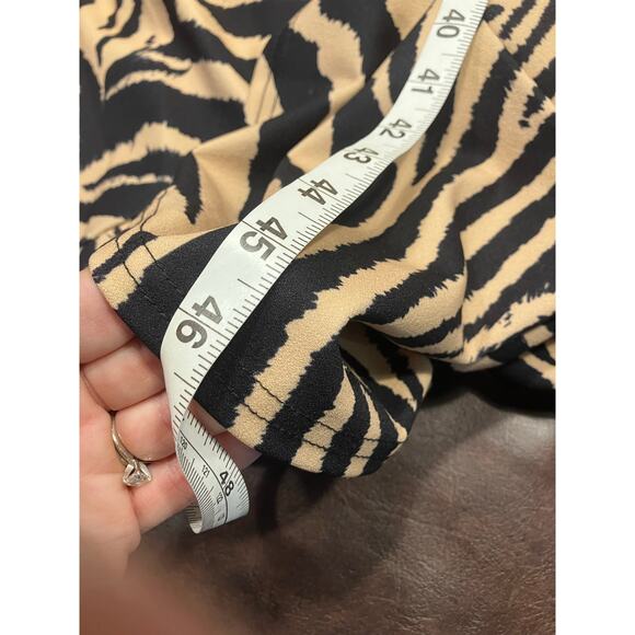 Queen B Maternity Animal Print Midi Dress Tan Black Size 16 Short Sleeve Zip - Picture 11 of 16